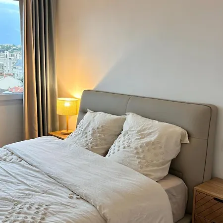 123 - Spacieux Pour 8 Personnes A Apartment *
